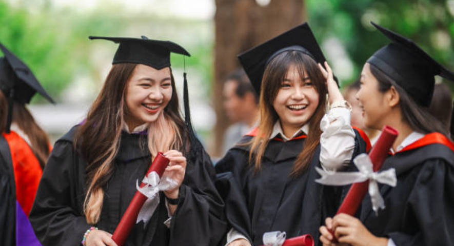 Ilustrasi foto mahasiswa wisuda