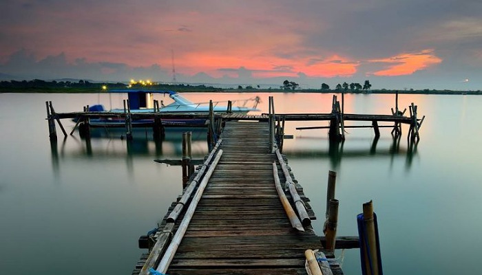 Pantai Marina, Semarang (Foto : diunduh dari laman pariwisata.semarangkota.go.id)
