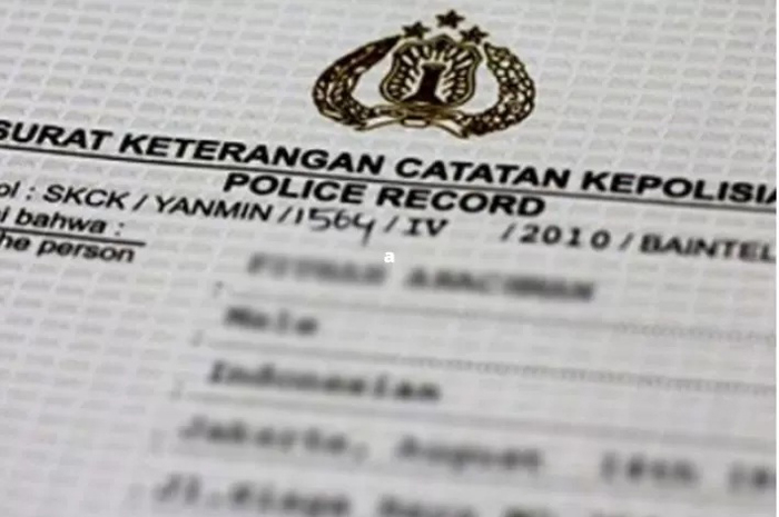 Surat Keterangan Catatan Kepolisian (SKCK).