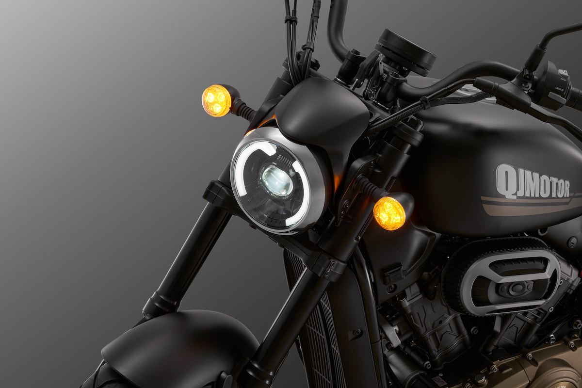 QJMotor SRV250 AMT