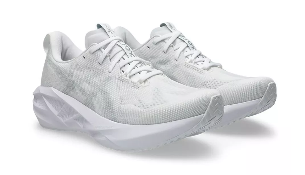 ASICS Men Novablast 5 Standard