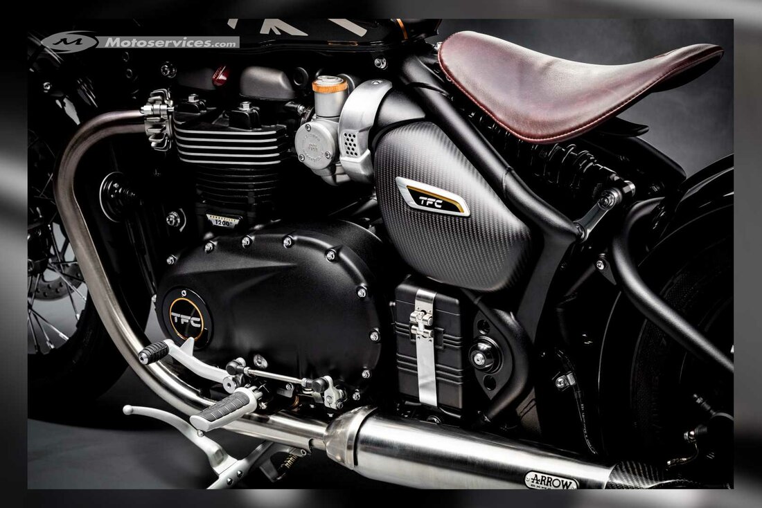 Triumph Bonneville Bobber TFC Engine