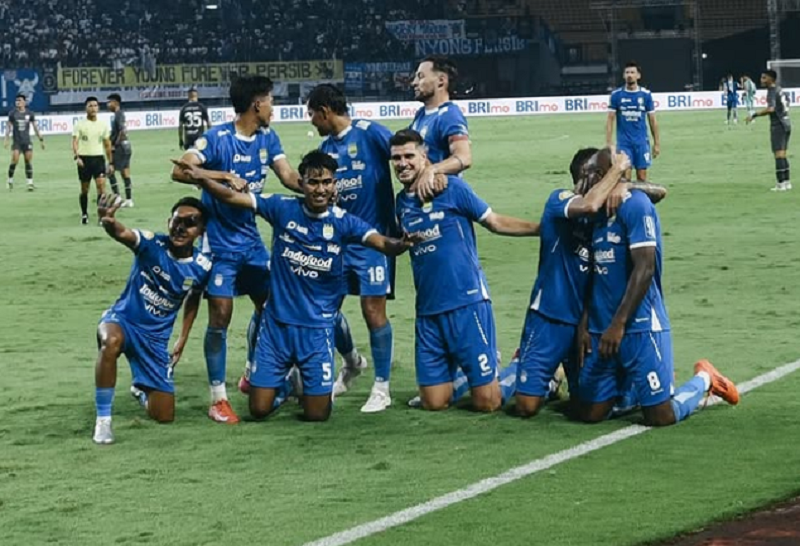 Persib menang atas tamunya Persis Solo di laga amungkas Liga 1 2025