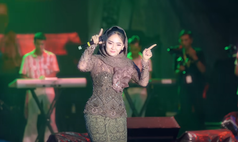 BUKIT BERBUNGA (VERSI JADUL) FYP TIK TOK VIRAL - SILVY K X OM HIMAWAN
