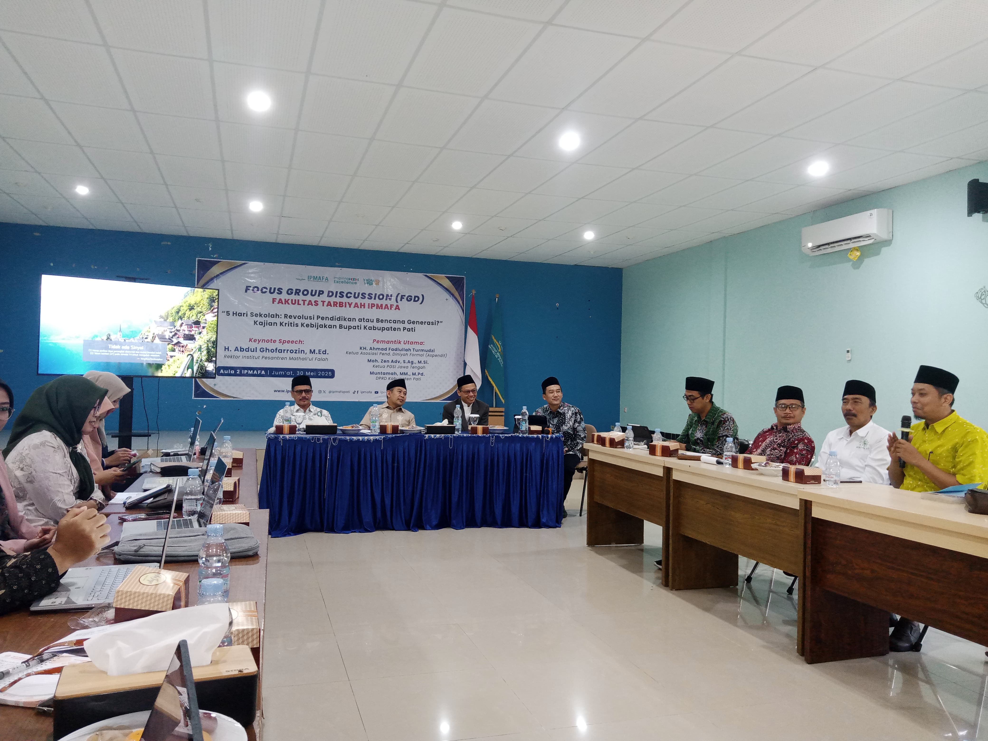 akultas Tarbiyah Institut Pesantren Mathali