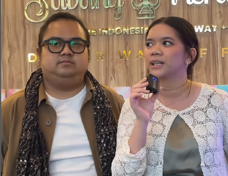 Gustiwiw dan kekasih, Dea