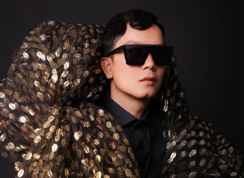 Fashion Desainer Indonesia, Hengki Kawilarang meninggal dunia