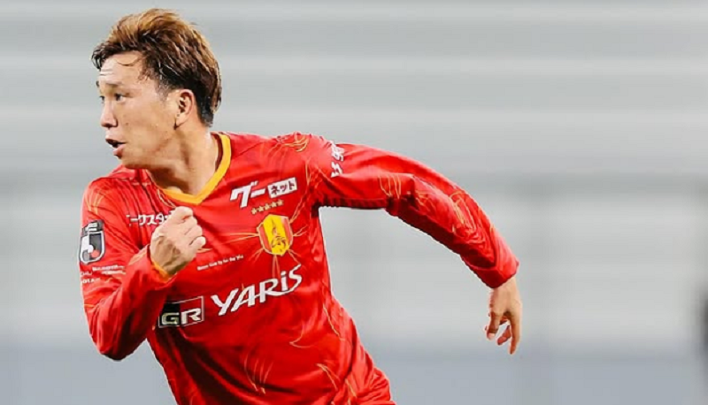 Yuya Asano Pemain Nagoya Grampus