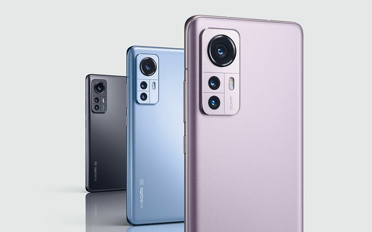 Xiaomi 12T dengan RAM 8 GB dan penyimpanan 256 GB