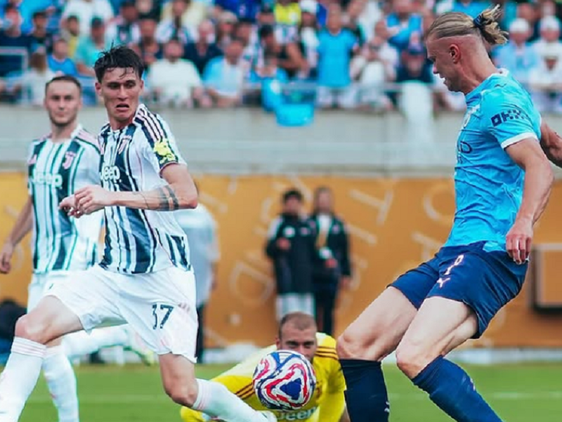 Haalland saat Manchester City melawan Juventus dalam Piala dunia Antarklub 2025