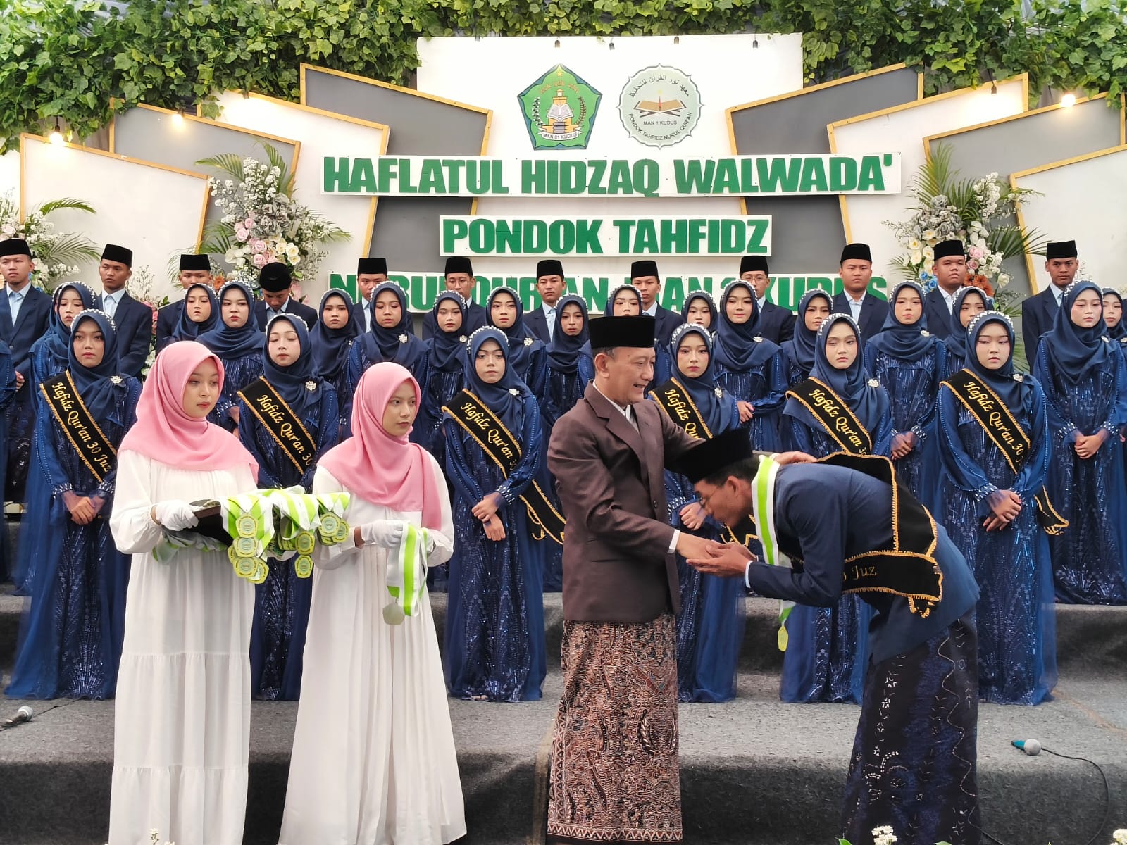 BANGGA: Santri Pondok Tahfidz Nurul Qur
