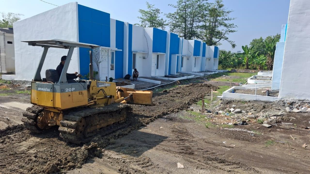 SUBSIDI: Salah satu bangunan rumah subsidi yang ada di wilayah selatan Kabupaten Grobogan.