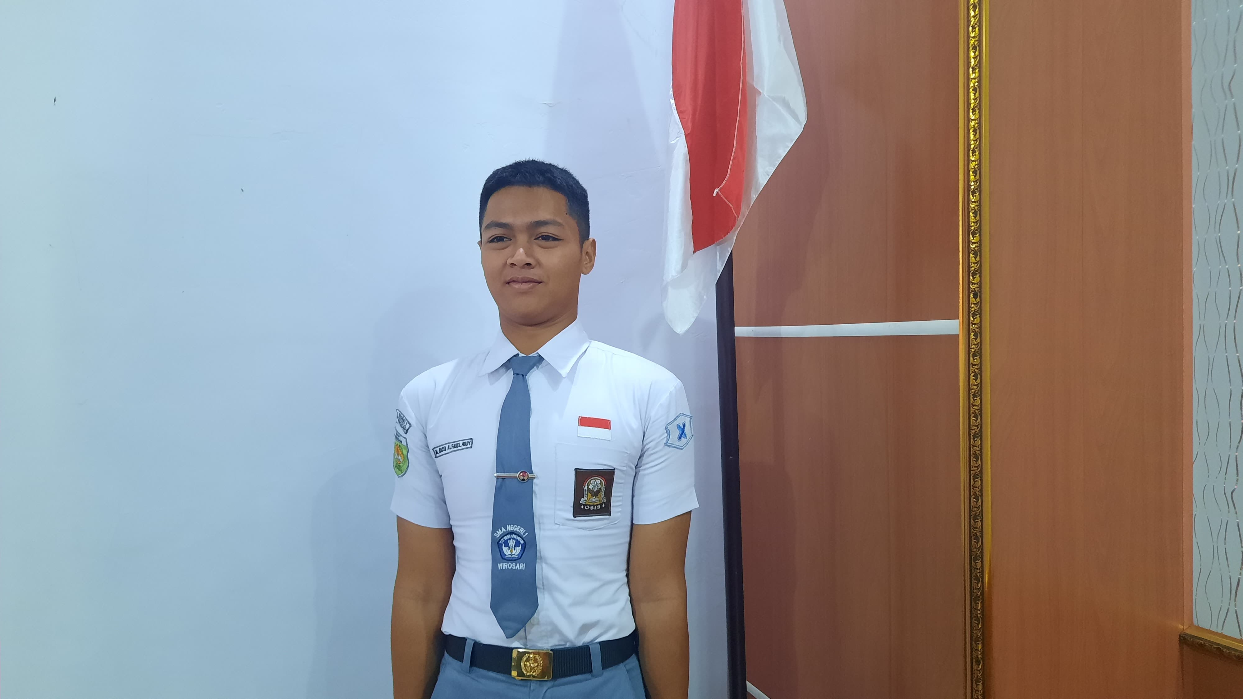 GAGAH: M Rasya Alfarelhudy saat ditemui di Bakesbangpol Grobogan.