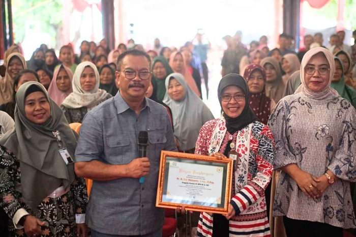 Komisi IX DPR RI bersama BPJS Kesehatan Cabang Kudus&nbsp;menyelenggarakan kegiatan sosialisasi program JKN di Grobogan, dan dihadiri masyarakat umum.