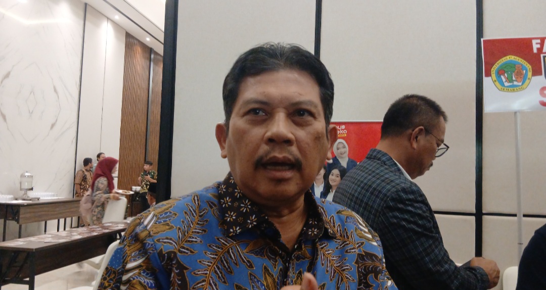 Direktur Utama BPJS Kesehatan Ali Ghufron Mukti saat berkunjung di Blora pada Sabtu 05/07