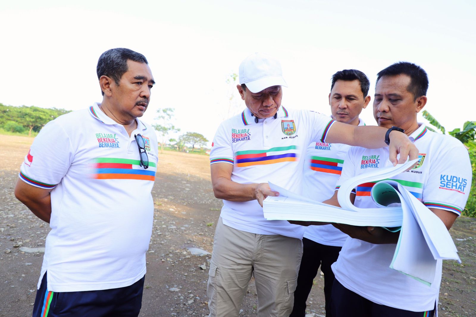 CEK LOKASI: Bupati Kudus Sam