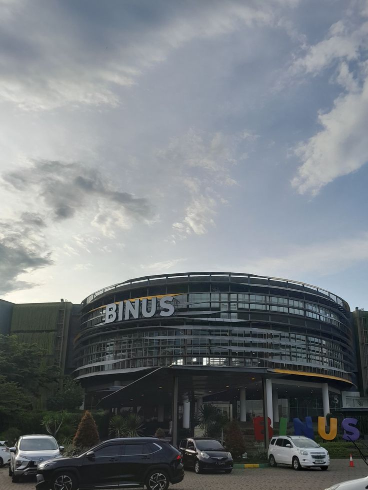 Binus University Membuka Peluang Kesempatan Beasiswa 100% Gratis