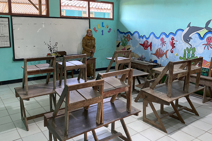 TAK PUNYA MURID BARU: Kondisi ruang kelas I SDN 1 Patalan, Blora, kosong tidak ada murid dan akan dialihkan menjadi ruang gambar.
