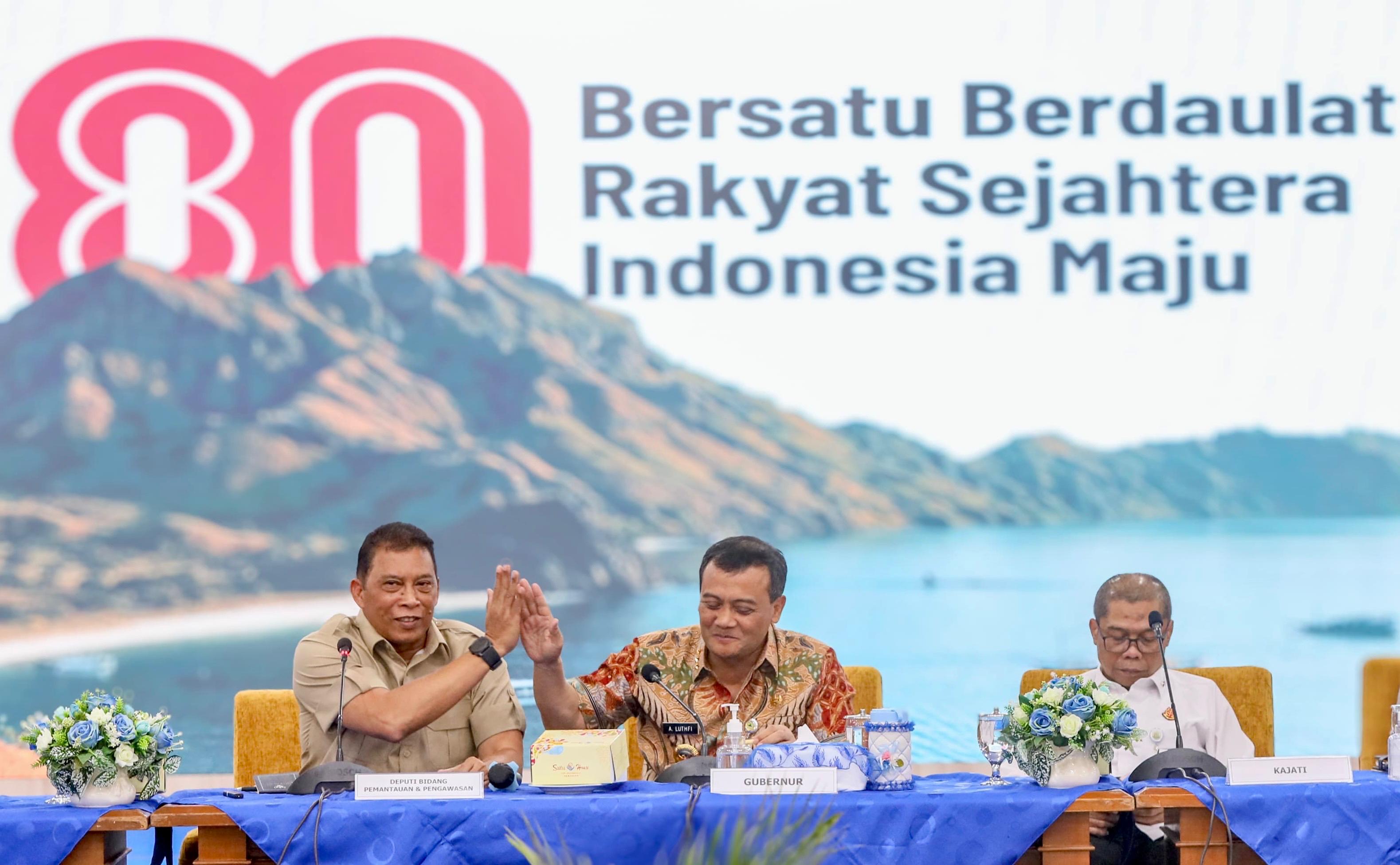 Gubernur Jawa Tengah Ahmad Luthfi menegaskan komitmennya mengakselerasi realisasi program MBG, dengan mengoptimalkan peran SPPG di seluruh kabupaten/kota. Dari jumlah tersebut, saat ini Jawa Tengah me