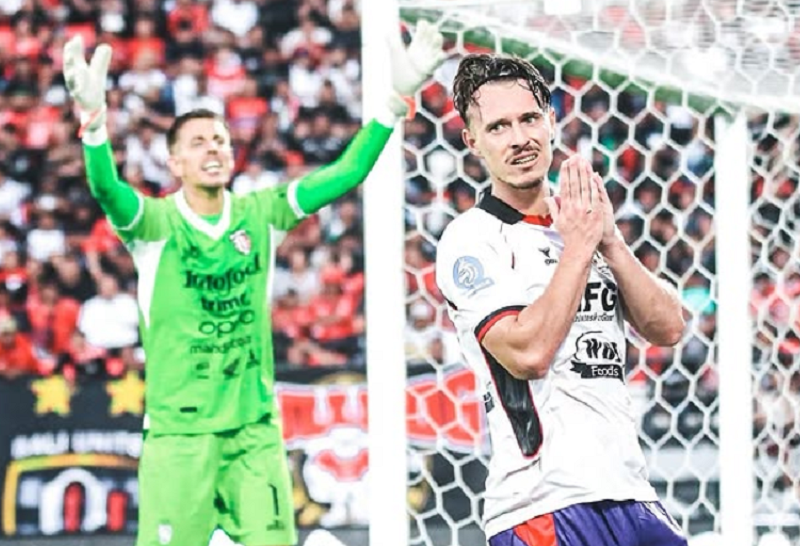 Bali United vs Persik Kediri