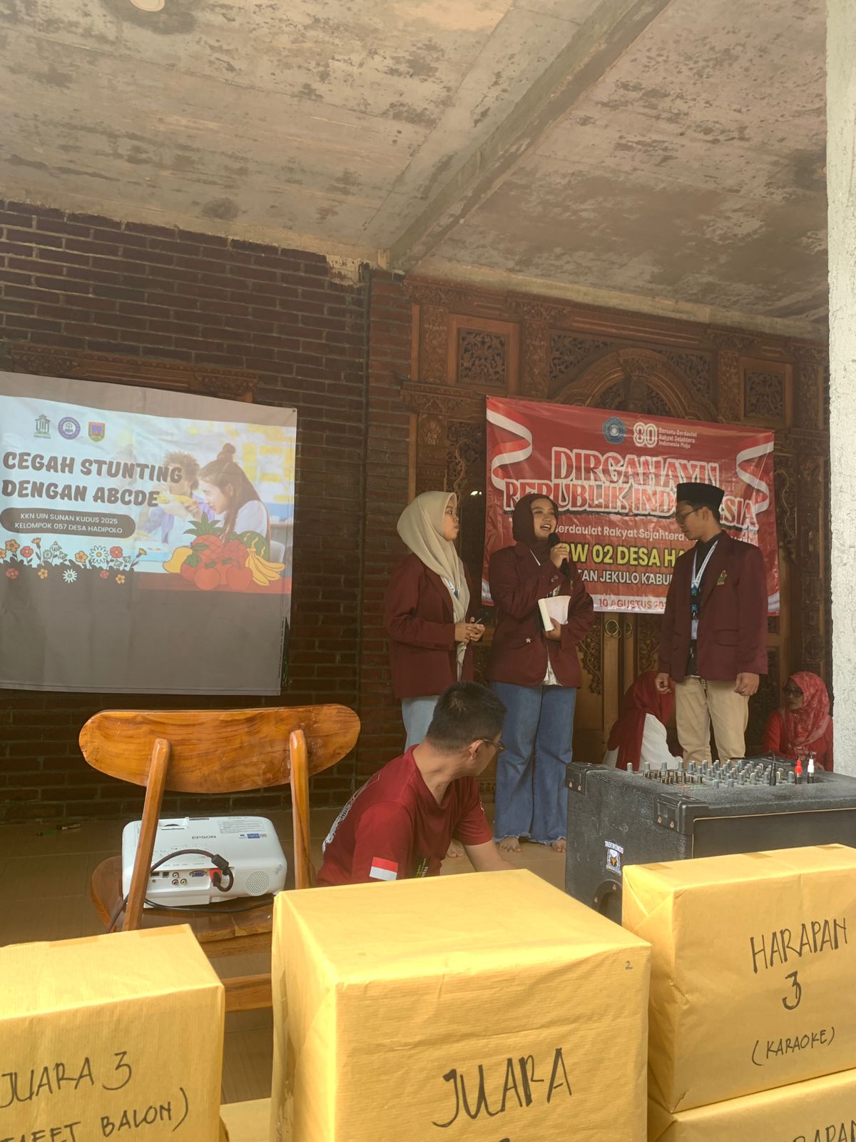 Mahasiswa KKN UIN Sunan Kudus sosialisasi pencegahan stunting di Desa Hadipolo, Kudus.