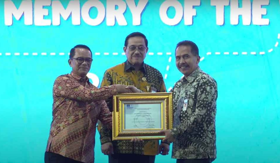 HARUM: Kepala Dikarpus Kabupaten Jepara Edy Sujatmiko terima anugerah penetapan di Jakarta pada Rabu (13/8).