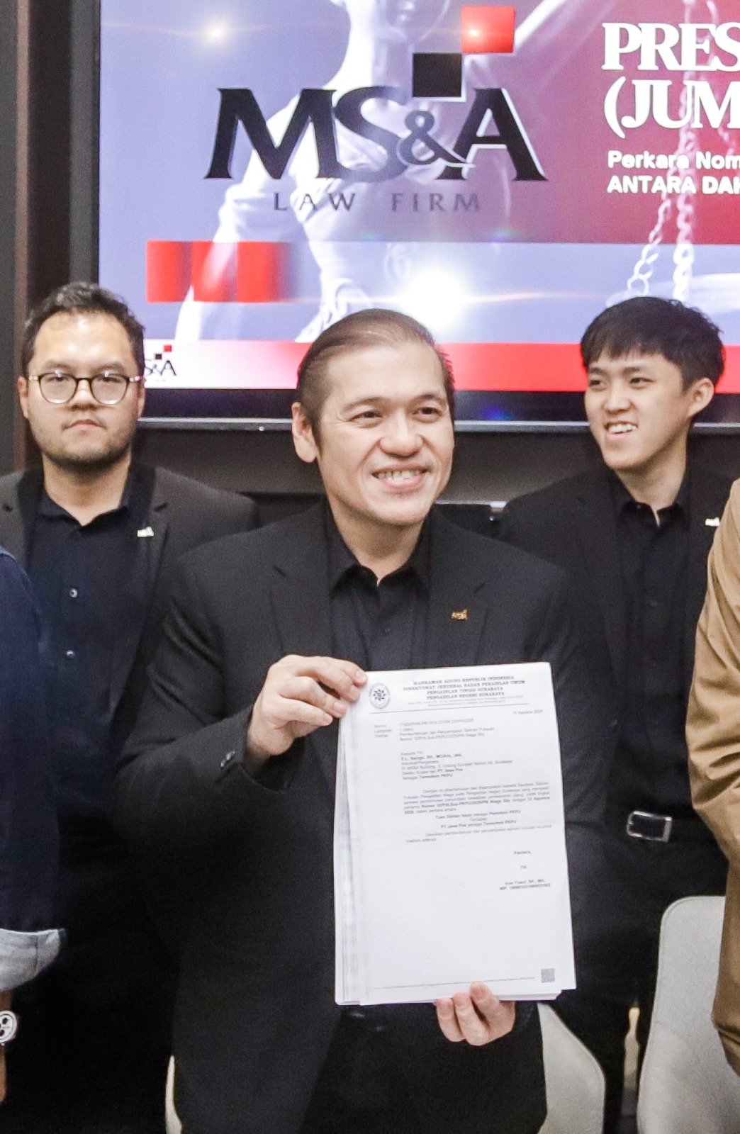 Pengacara PT Jawa Pos E.L. Sajogo