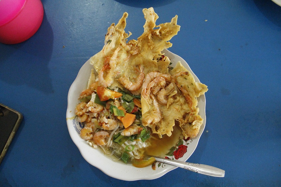 Enak: Mencicipi Sop Udang Bapangan Khas Jepara