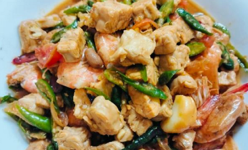 Ilustrasi foto TEMPE CAMPUR UDANG DAN CABE IJO