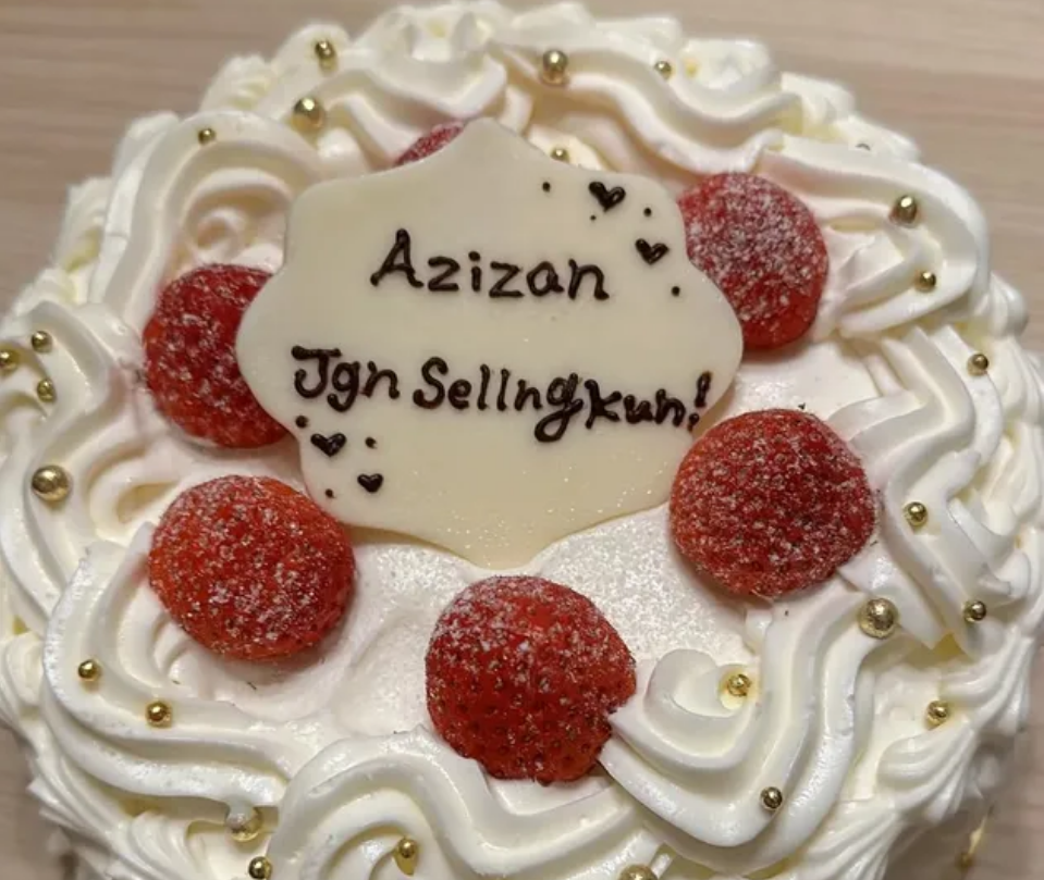 Kue Saat Bridal Shower Azizah Kembali Viral