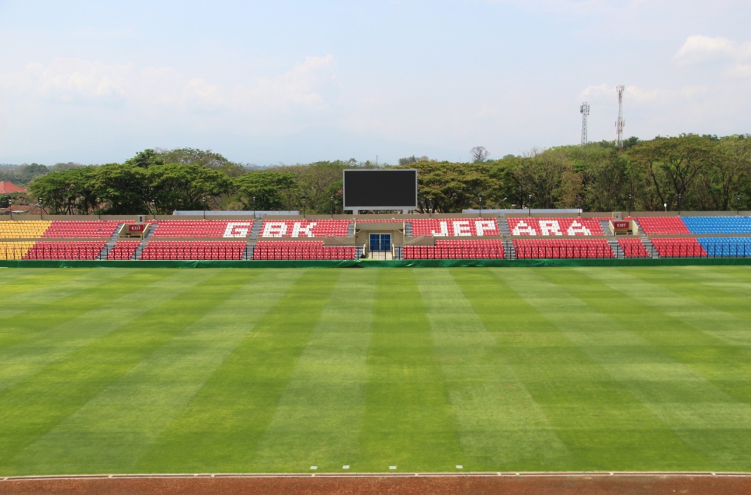 MEWAH: Stadion GBK Jepara yang juga dijadikan sebagai lapangan pertandingan Super League 2025/2026.