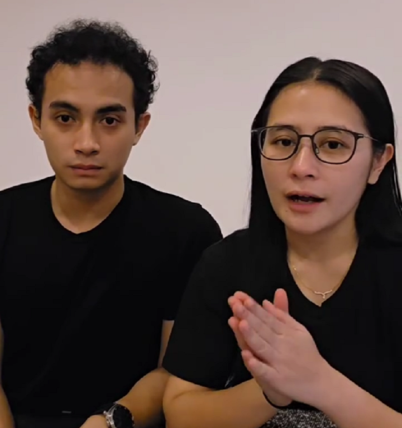 Prilly & Omara kenakan kaos hitam, serukan keadilan untuk Affan Kurniawan