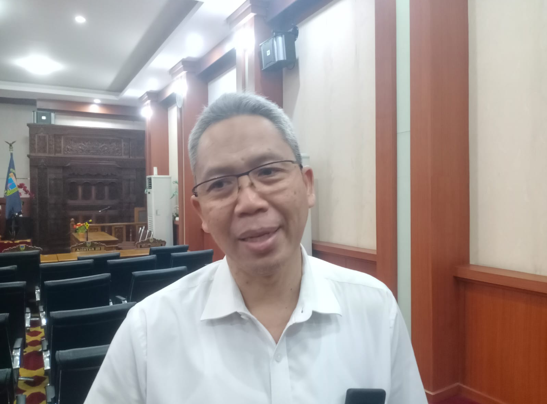 FOTO: Ketua Pansus II, Sayyid Yunanta saat memberikan keterangan usai rapat Pansus II di Aula Gedung DPRD Kudus, Rabu (17/9). (ANDIKA TRISNA SAPUTRA/RADAR KUDUS)