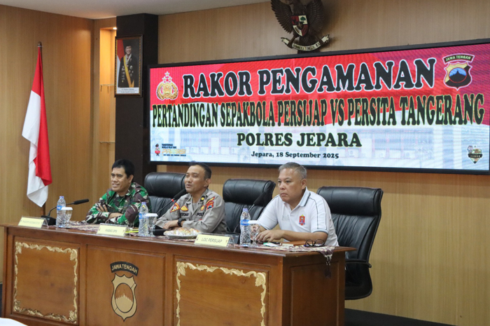 Polres Jepara melakukan rapat&nbsp;koordinasi lintas sektor digelar di aula Mapolres Jepara untuk mematangkan pengamanan laga&nbsp;Persijap Jepara vs Persita Tangerang.