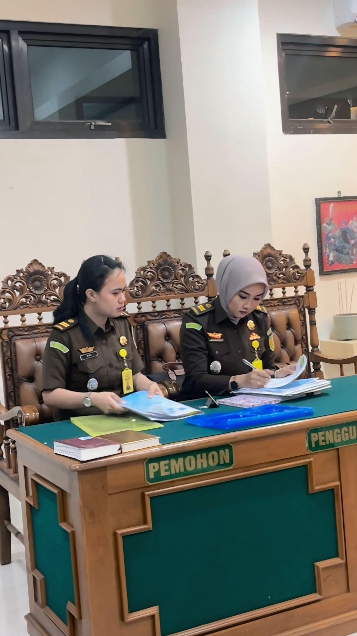 SELAMATKAN KERUGIAN &ndash; Jaksa Pengacara Negara (JPN) dari Kejari Negeri Grobogan memenangkan gugatan dari PT Jamel Cipta Sejahtera di PN Purwdadi.