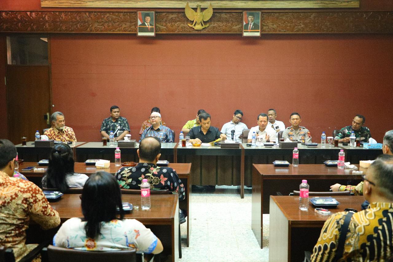 DIBAHAS: Pertemuan pengusaha rokok Kudus dengan Gubernur Jateng Ahmad Luthfi