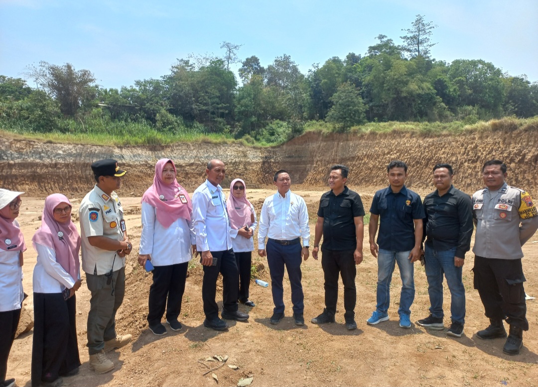TINJAU LOKASI: OPD didampingi dengan Kejaksaan dan Polres Jepara melakukan sidak lokasi pertambangan pada Rabu (24/9).
