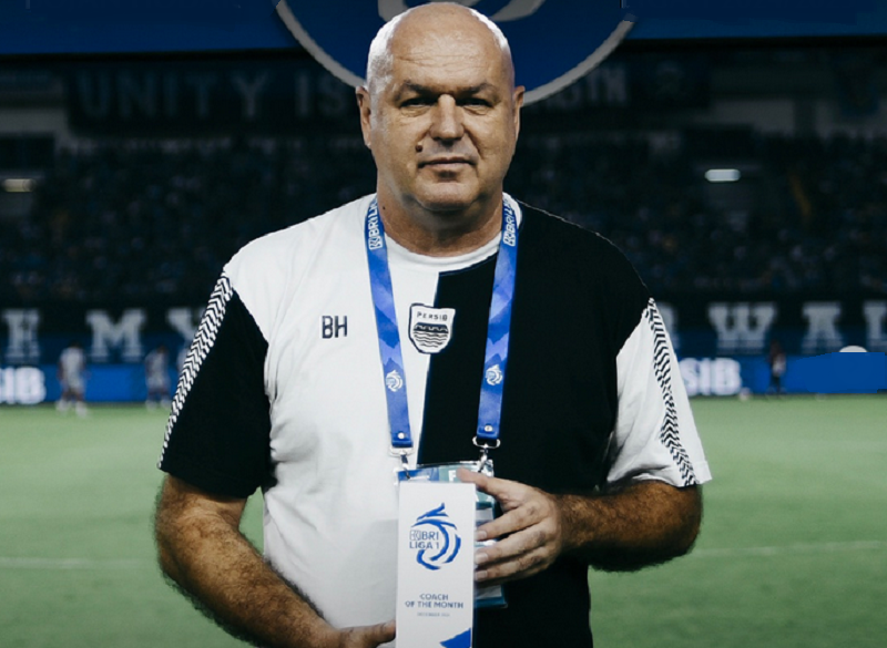 Bojan Hodak, Pelatih Persib Bandung