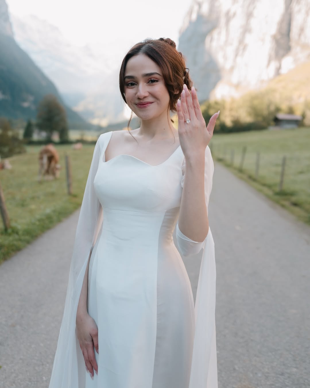 Momen El Rumi Lamar Syifa Hadju di Switzerland Bikin Netizen Heboh: Romantis Banget!
