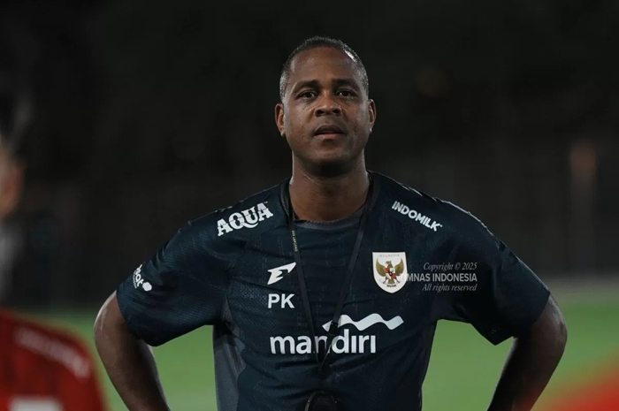Patrick Kluivert bisa bikin suporter Arab Saudi ngamuk di kandang sendiri pada Kualifikasi Piala Dunia 2026.
