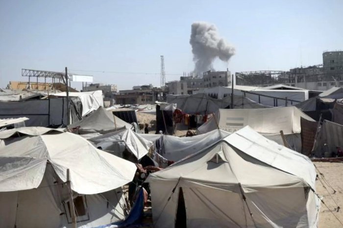 Serangan ke Gaza masih dilancarkan Israel di tengah mediasi damai di Mesir.