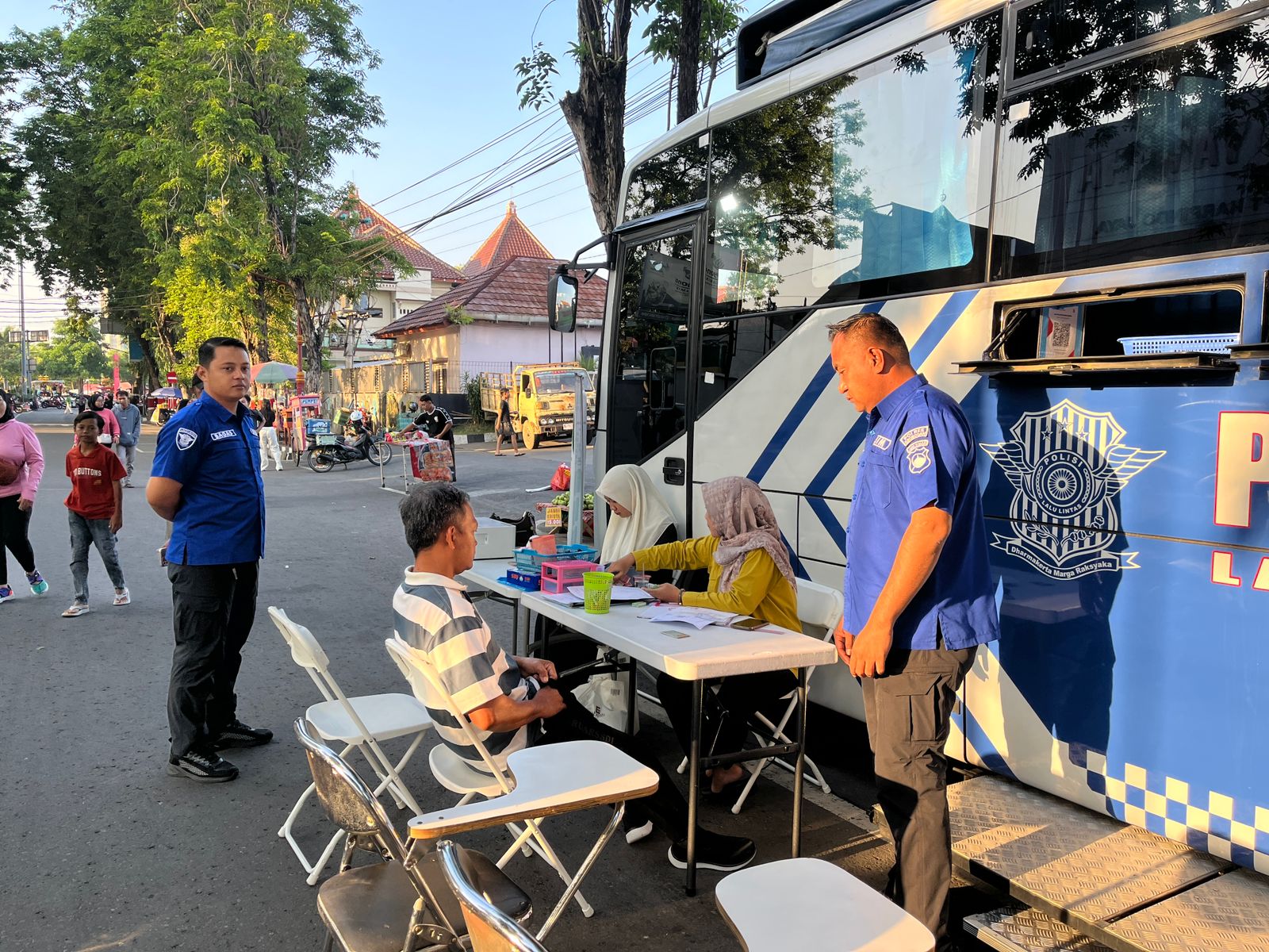 LAYANAN: Layanan SIM Keliling yang ada di CFD Purwodadi.