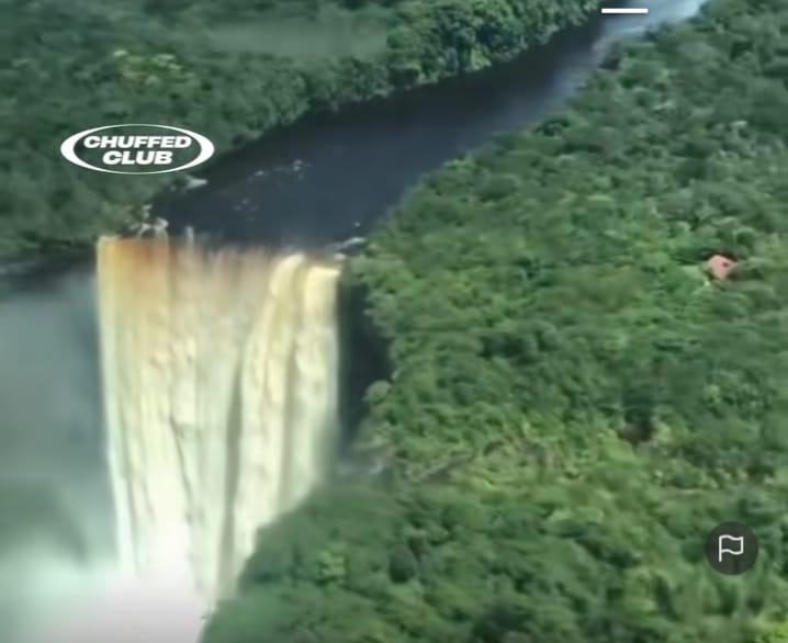Potret air terjun raksasa dari Niagara