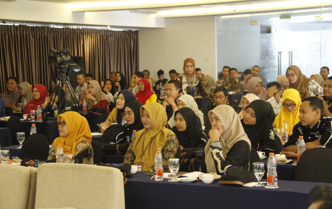 ANTUSIAS: Para peserta tengah mengikuti workshop transformasi pendidikan melalui pembelajaran mendalam.