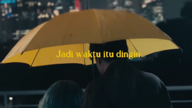 Lagu "Sedia Aku Sebelum Hujan" karya Idgitaf