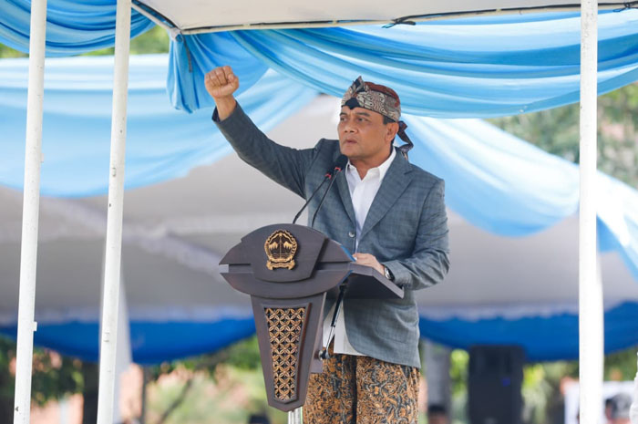 Gubernur Jateng Ahmad Luthfi