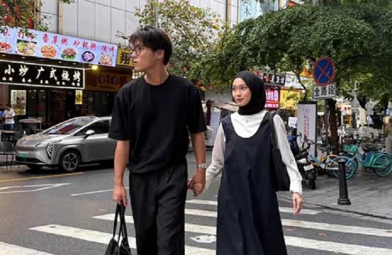 Na Daehoon dan Julia Prastini