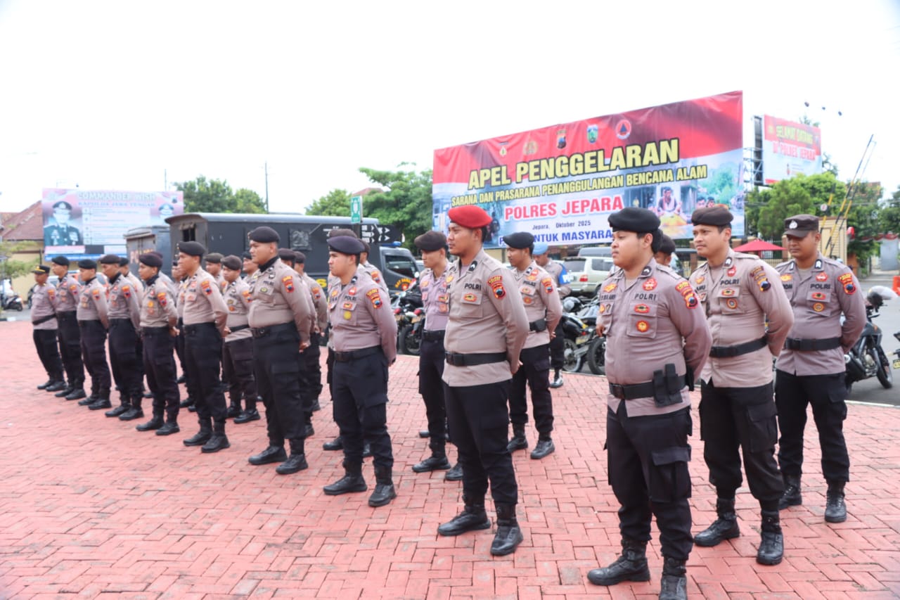 Polres Jepara Lepas Puluhan Personel BKO untuk Amankan Aksi Jelang Sidang Paripurna Pemakzulan Bupati Pati