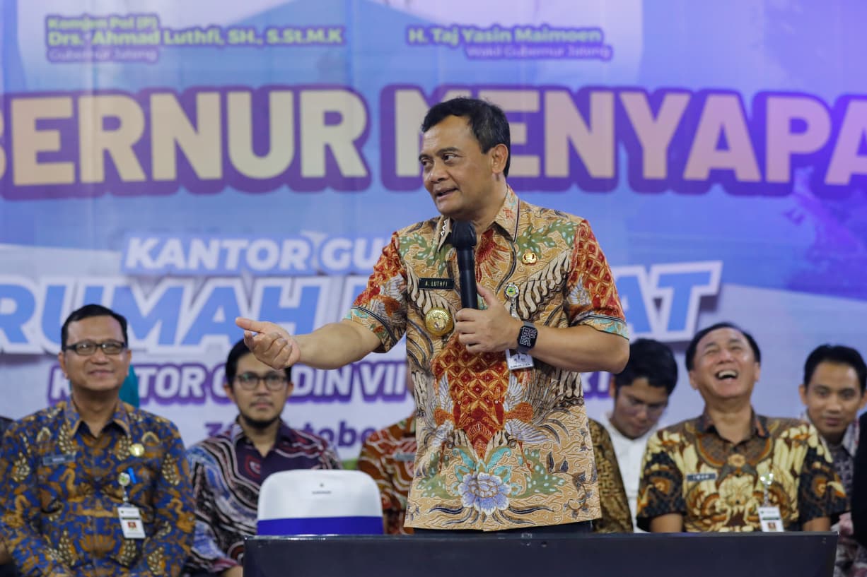Gubernur Jawa Tengah Ahmad Luthfi menegaskan komitmennya membangun sistem pendidikan yang adil dan terbuka di wilayahnya.