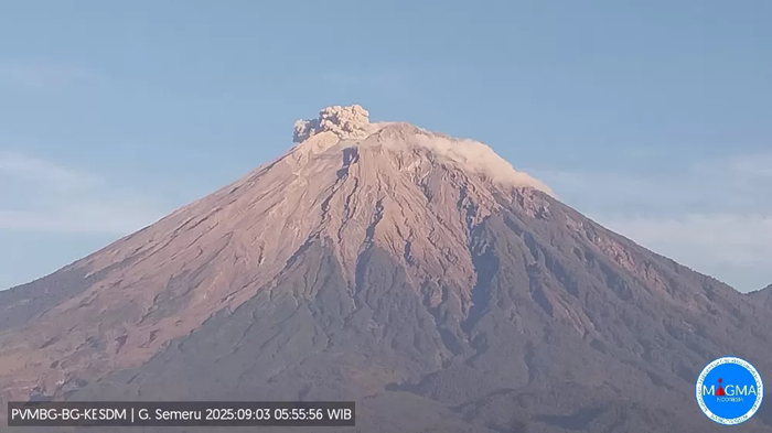 &nbsp;Foto erupsi Gunung Semeru&nbsp;
